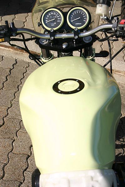 Datei:Libby 18.jpg